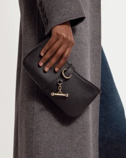 Kite on a Chain